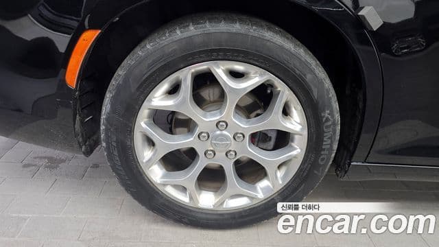 크라이슬러 The / новый New 300C, 2016 все фото