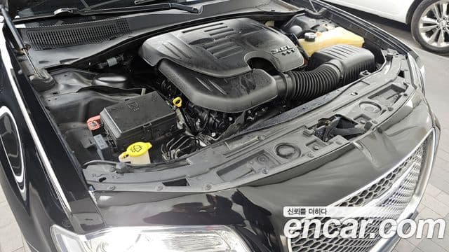 크라이슬러 The / новый New 300C, 2016 6