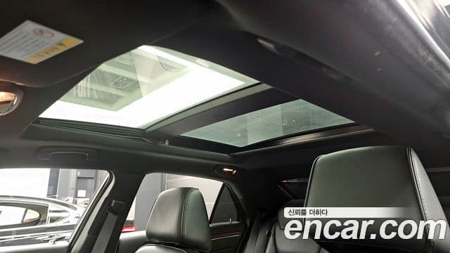 크라이슬러 The / новый New 300C, 2016 18