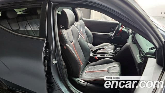 Hyundai Veloster (JS) Core, 2018 12