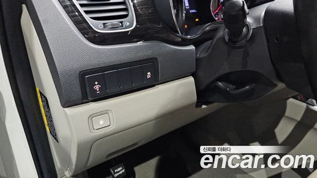 Kia The / новый New Carnival Prestige, 2019 13