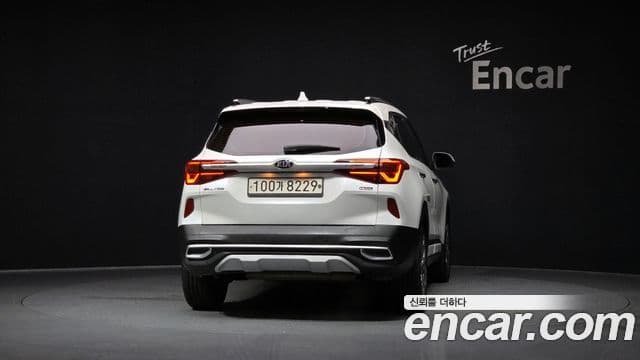 Kia Seltos Signature, 2021 4