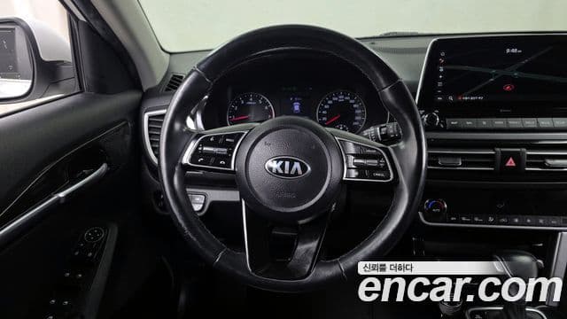 Kia Seltos Signature, 2021 13