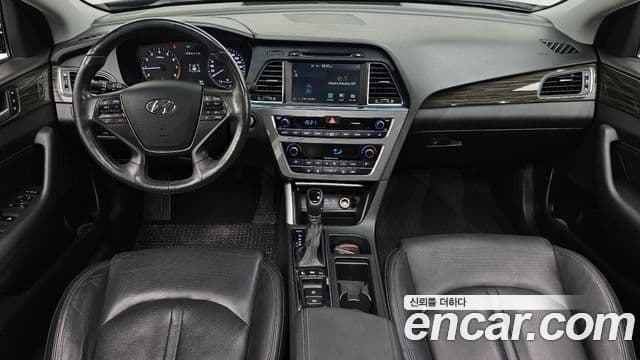 Hyundai LF Sonata Premium, 2015 7