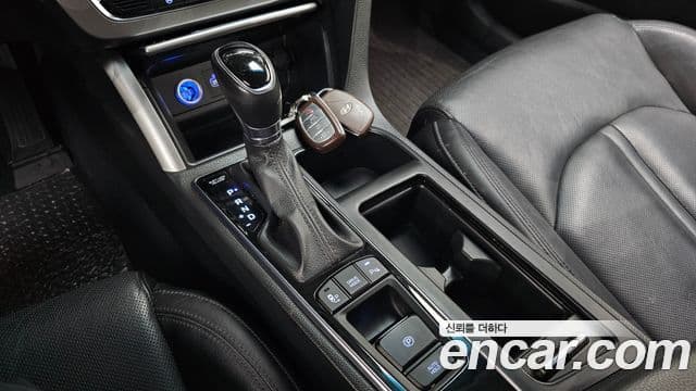 Hyundai LF Sonata Premium, 2015 9