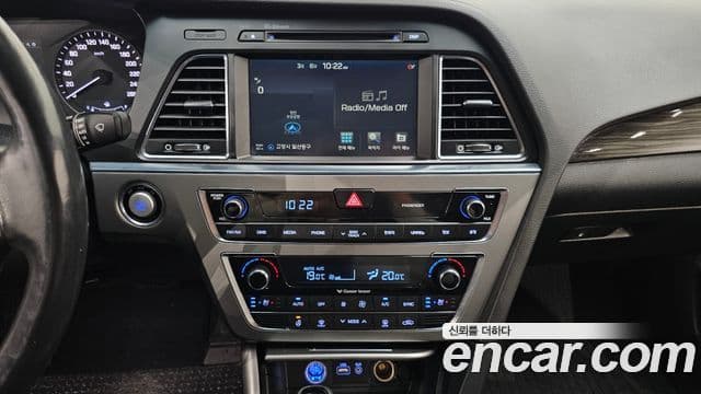 Hyundai LF Sonata Premium, 2015 14