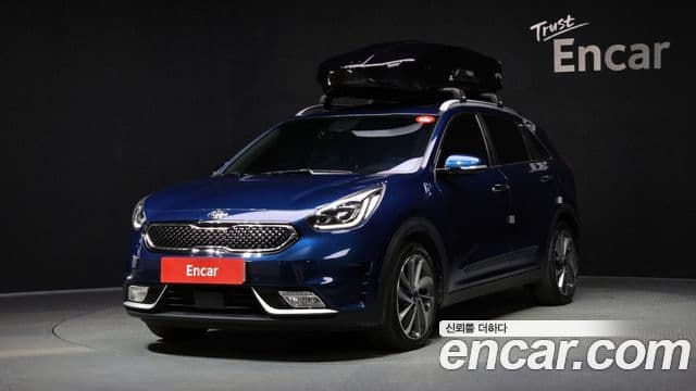 Kia Niro Noblesse, 2018 1