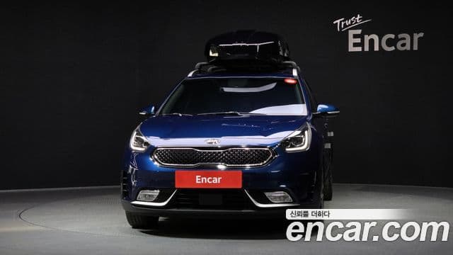 Kia Niro Noblesse, 2018 3