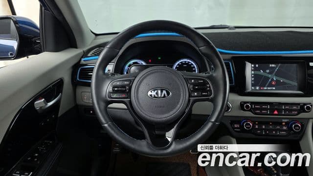 Kia Niro Noblesse, 2018 13