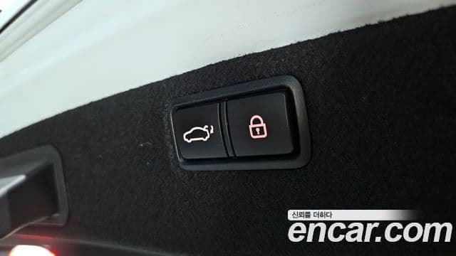 Genesis G80 Premium Luxury, 2019 19