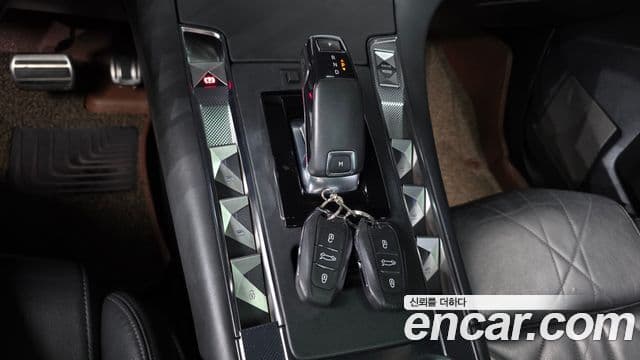 Ситроен / DS DS7 크로스백 2.0 BlueHDi Grand Chic, 2019 9