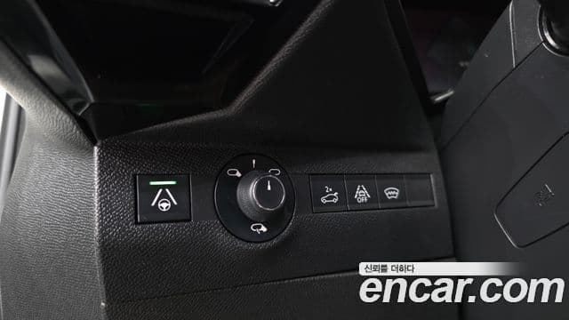 Ситроен / DS DS7 크로스백 2.0 BlueHDi Grand Chic, 2019 18