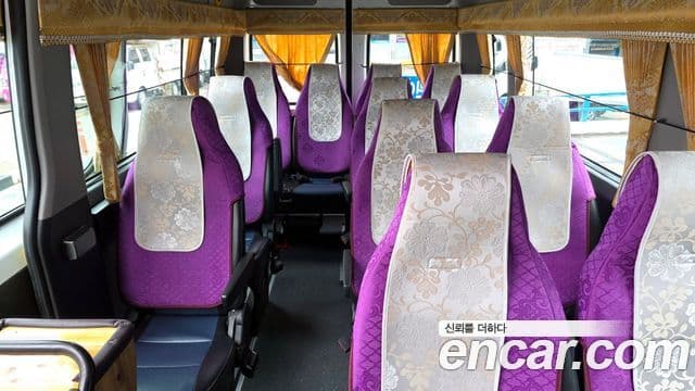 Hyundai 쏠라티 15인승, 2015 13