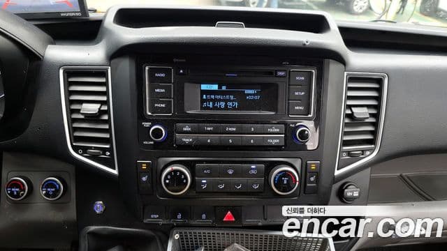 Hyundai 쏠라티 15인승, 2015 15