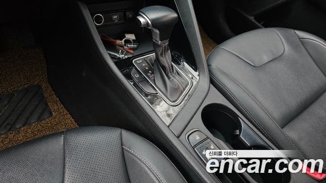 Kia The / новый New Niro Prestige, 2020 9