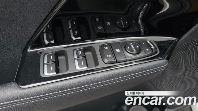 Kia The / новый New Niro Prestige, 2020 17