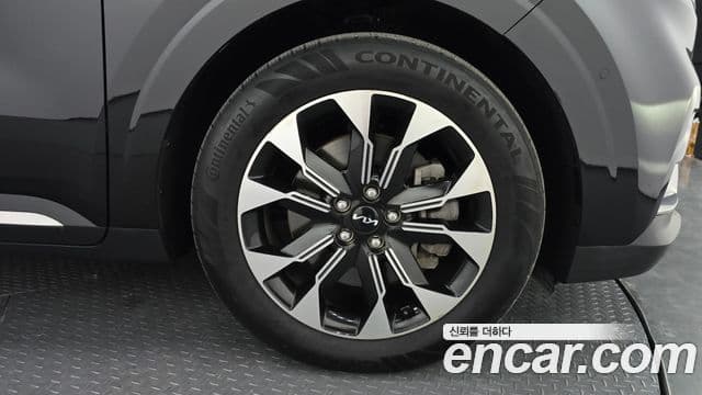 Kia Carnival 4세대 Signature, 2023 все фото