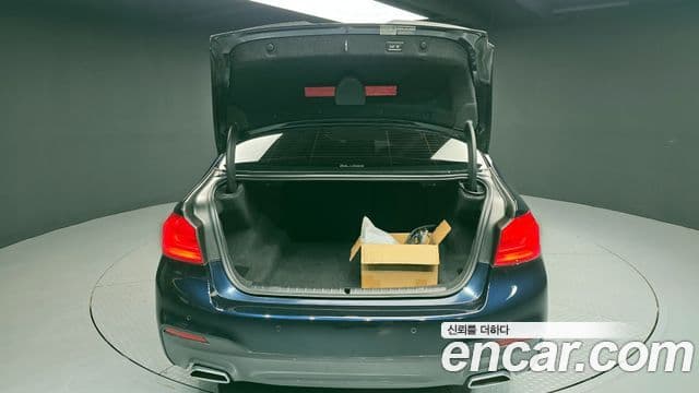 BMW 5시리즈 (G30) 520d xDrive M Sport Plus, 2020 20