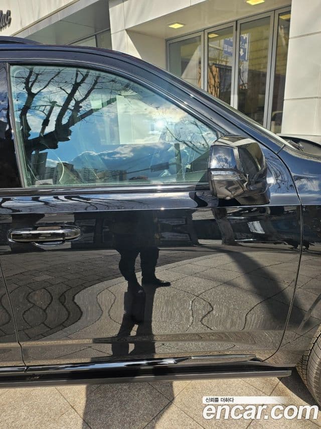 Cadillac Escalade 5세대 Premium Luxury Platinum, 2024 6