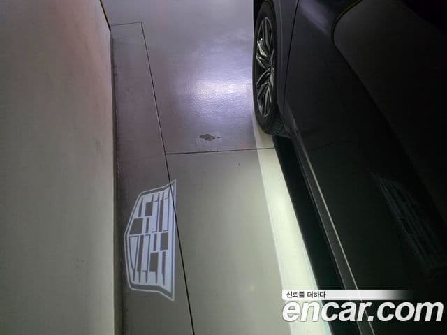 Cadillac Escalade 5세대 Premium Luxury Platinum, 2024 10