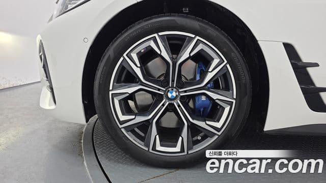 BMW 4시리즈 (G22) 420i M Sport Gran Coupe, 2024 все фото