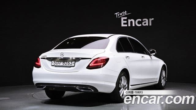 Mercedes-Benz C-класс W205 Avantgarde, 2019 2