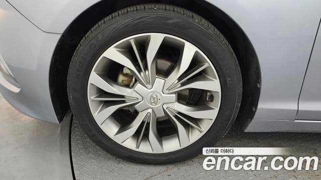 Hyundai LF Sonata 2.0 Smart, 2015 все фото