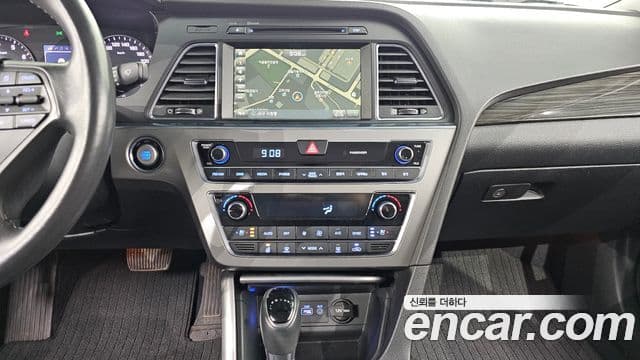 Hyundai LF Sonata 2.0 Smart, 2015 15
