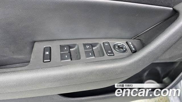 Hyundai LF Sonata 2.0 Smart, 2015 17