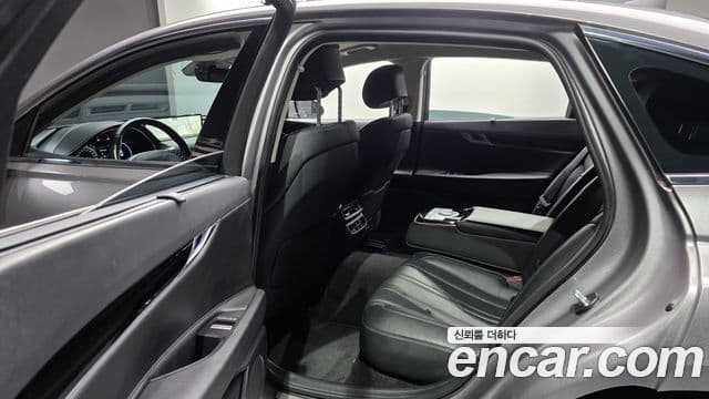 Genesis G80 (RG3) бензин 2.5 турбо AWD, 2022 12