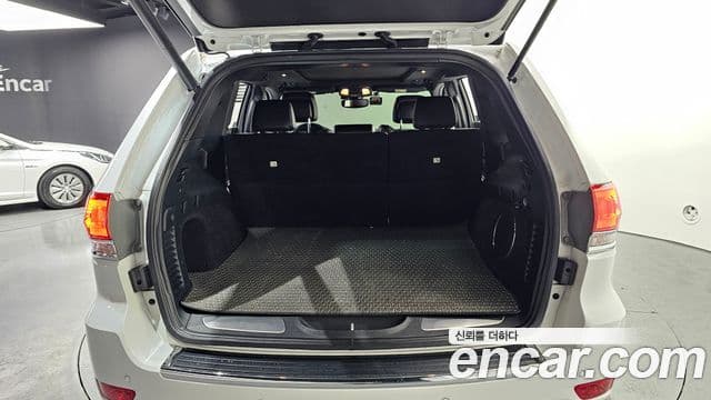 Jeep Grand Cherokee WK2, 2018 20