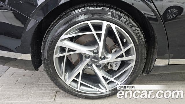 Genesis G90 (RS4) бензин 3.5 турбо 2WD, 2024 все фото