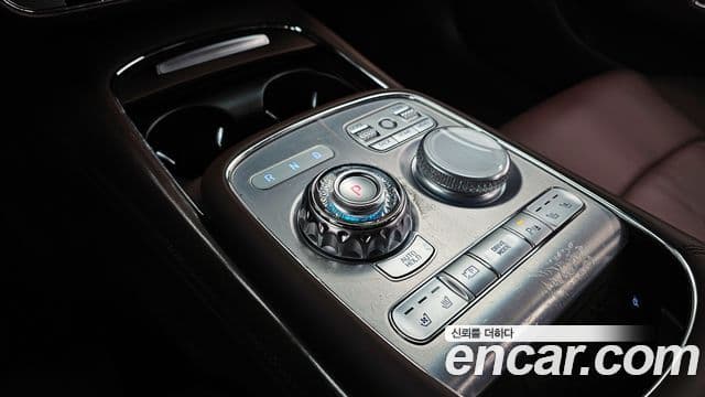 Genesis G90 (RS4) бензин 3.5 турбо 2WD, 2024 9