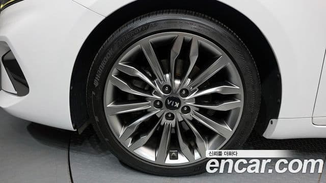 Kia K7 Premier Noblesse, 2020 все фото