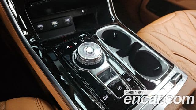 Kia Carnival 4세대 бензин 9인승 High Limousine(компания по спецнадстройкам), 2022 9