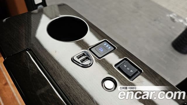 Kia Carnival 4세대 бензин 9인승 High Limousine(компания по спецнадстройкам), 2022 19