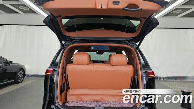 Kia Carnival 4세대 бензин 9인승 High Limousine(компания по спецнадстройкам), 2022 20