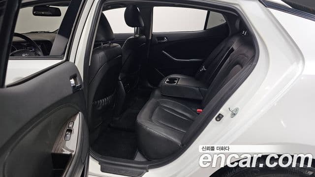 Kia K5 Luxury, 2011 11