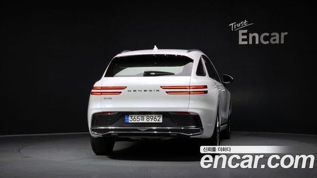 Genesis GV70, 2025 4