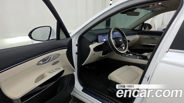 Genesis GV70, 2025 10