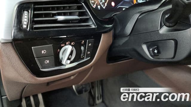 BMW 5시리즈 (G30) 530i xDrive M Sport Plus, 2019 16