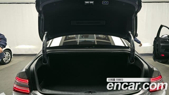 Genesis G80 (RG3) бензин 2.5 турбо AWD, 2023 20