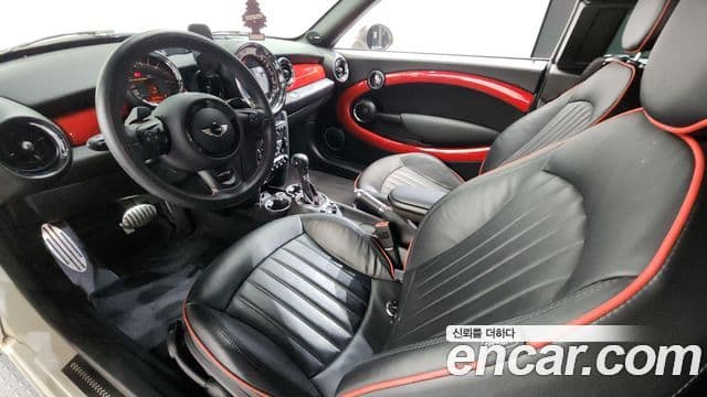 Mini Cooper S купе JCW, 2015 7