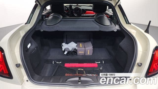 Mini Cooper S купе JCW, 2015 20