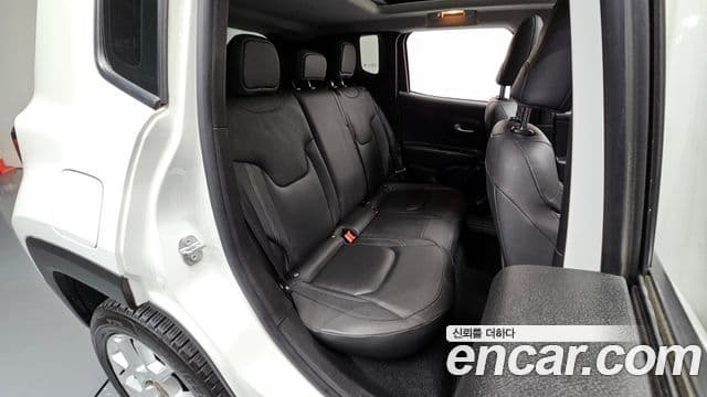 Jeep Renegade 2.4 Limited, 2021 12