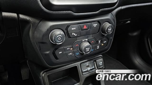 Jeep Renegade 2.4 Limited, 2021 15