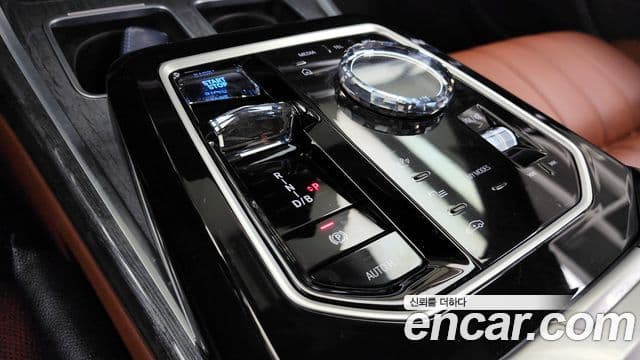 BMW i7 (G70) eDrive 50 M Sport, 2024 9