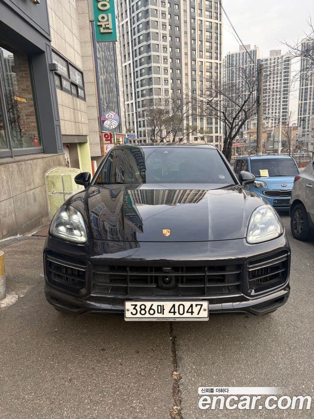 Porsche Cayenne (PO536), 2019 1