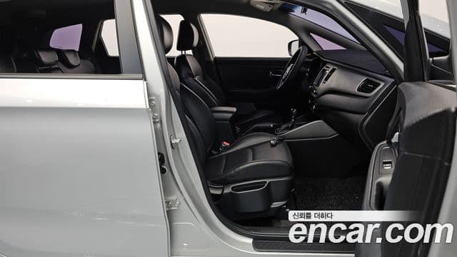 Kia All New Carens Prestige, 2015 10