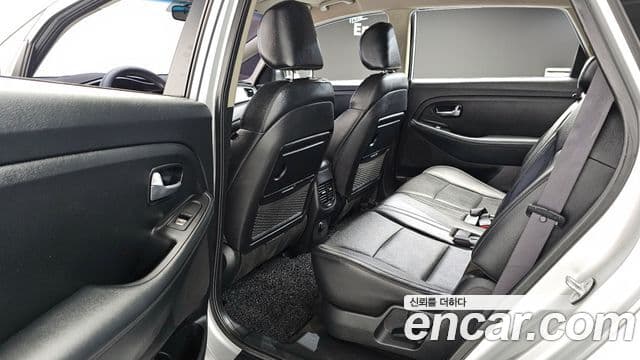 Kia All New Carens Prestige, 2015 12